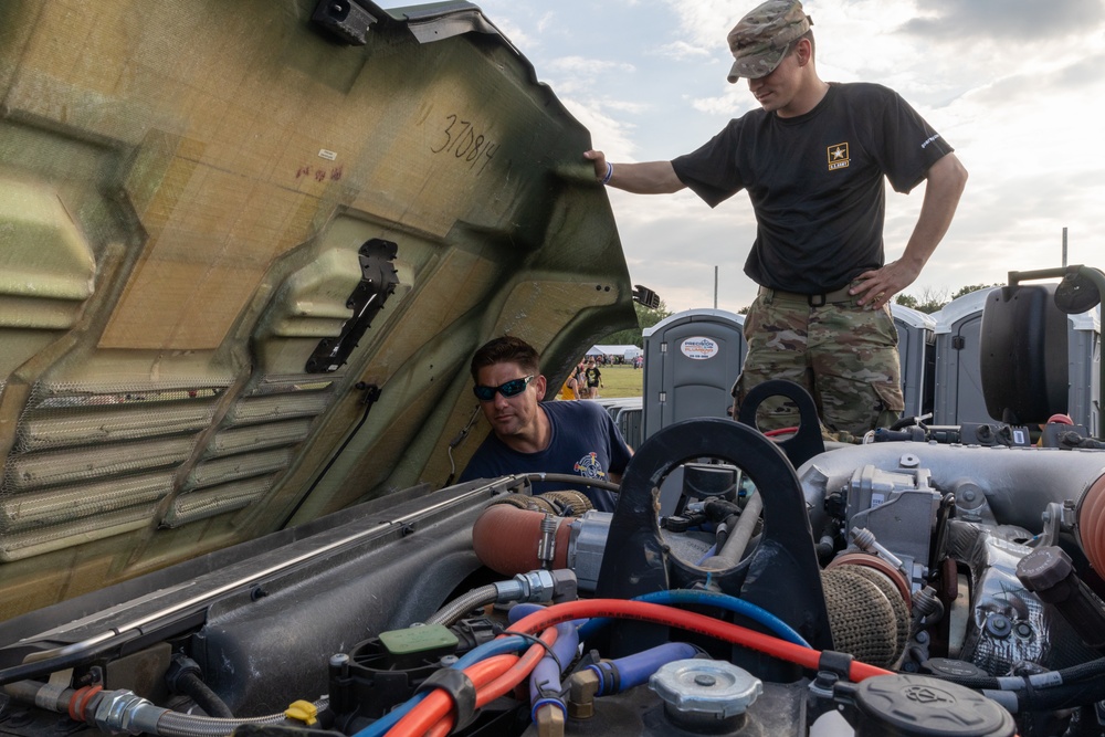 1st Infantry Division Soldiers attend the Dam Jam Music Festival