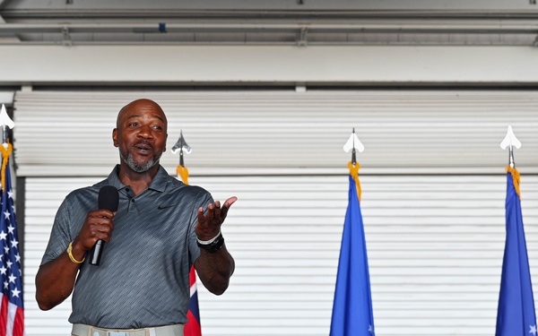 Retired Chief Master Sgt. of the Air Force #18 Visits Team Hickam