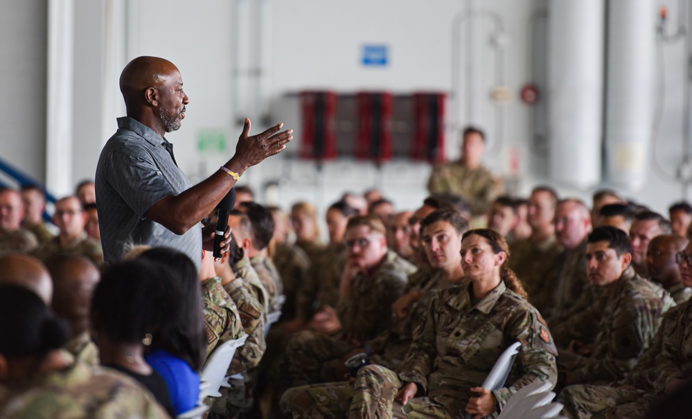 Retired Chief Master Sgt. of the Air Force #18 Visits Team Hickam