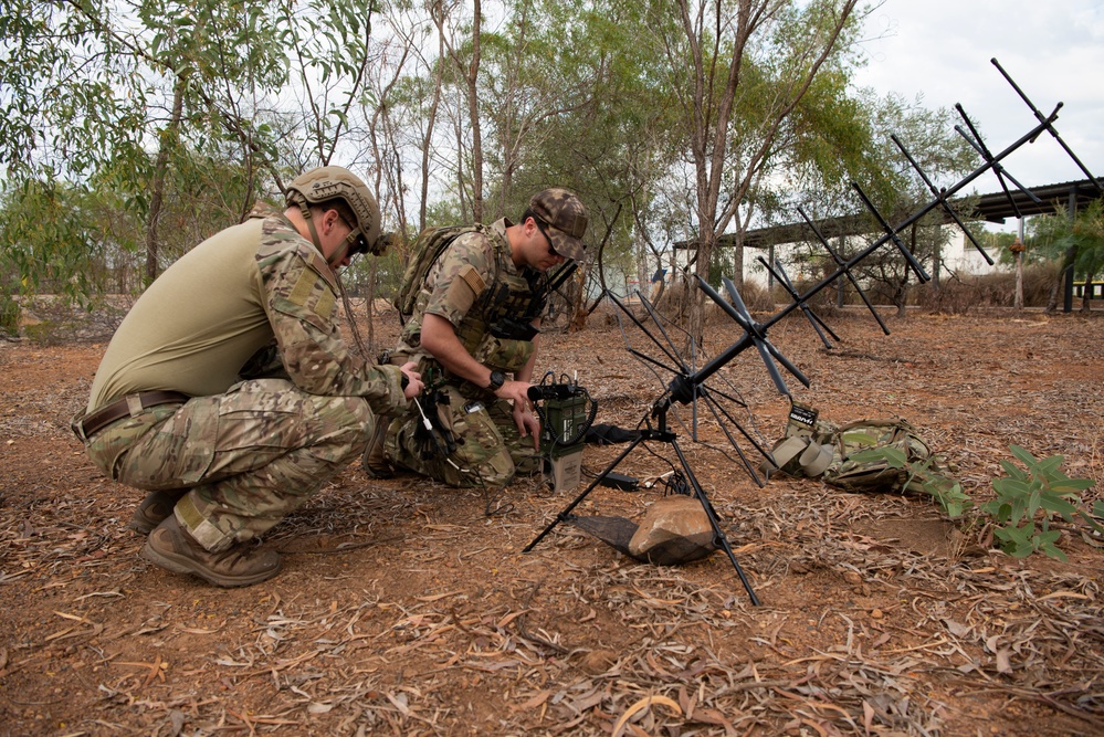 Tactical Air control party lights up the comms