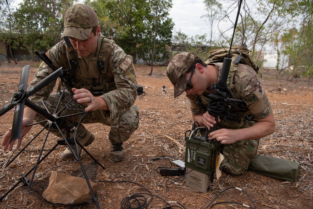 Tactical Air control party lights up the comms