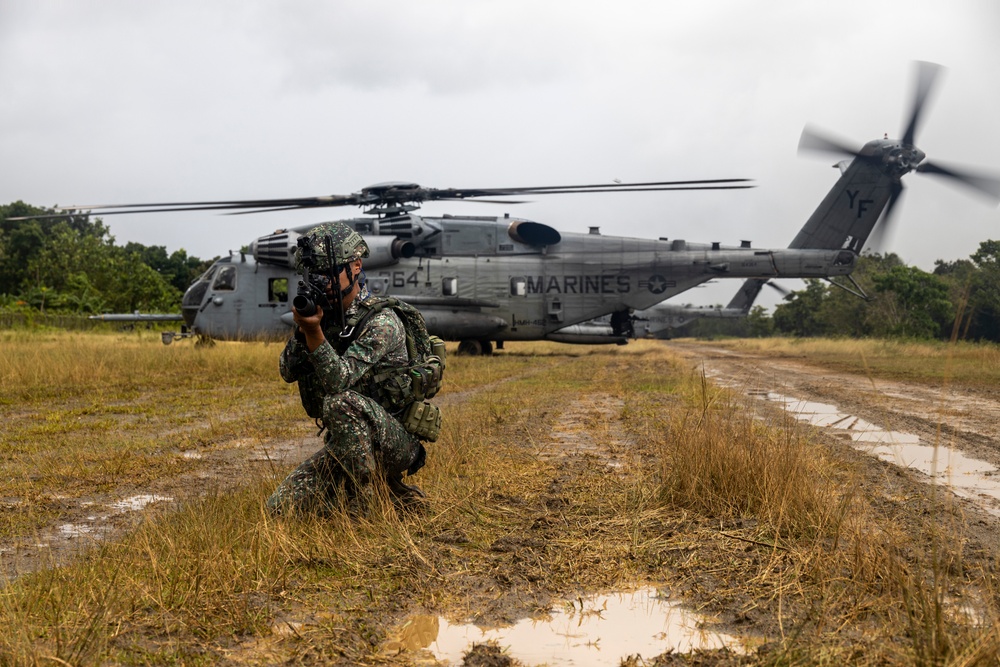 U.S. and Philippine Marines Conduct Notional Airfield Seizure and FARP Operations