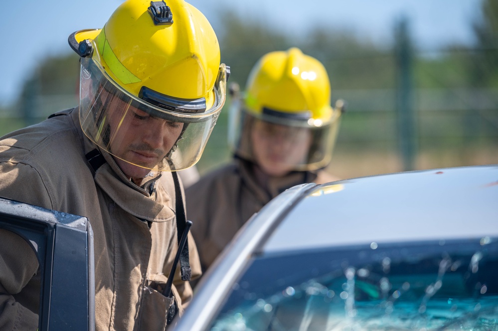 134th firefighters train with Marine firefighters in Oahu