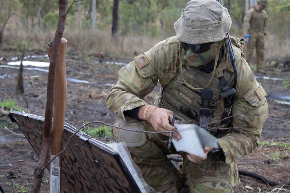 Soldiers conduct field maneuvers during Talisman Sabre 23