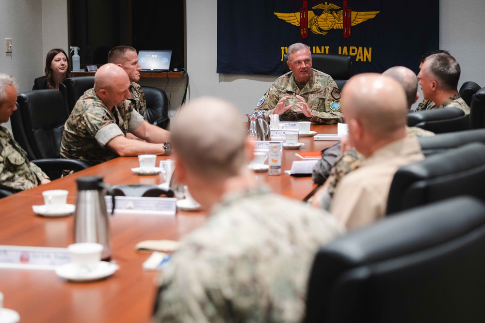 Commander of U.S. Forces Japan visits Marine Corps Air Station Iwakuni to discuss quality of life