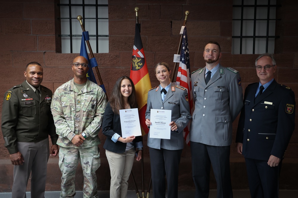 21st Theater Sustainment Command and Polizei Hold Award Ceremony