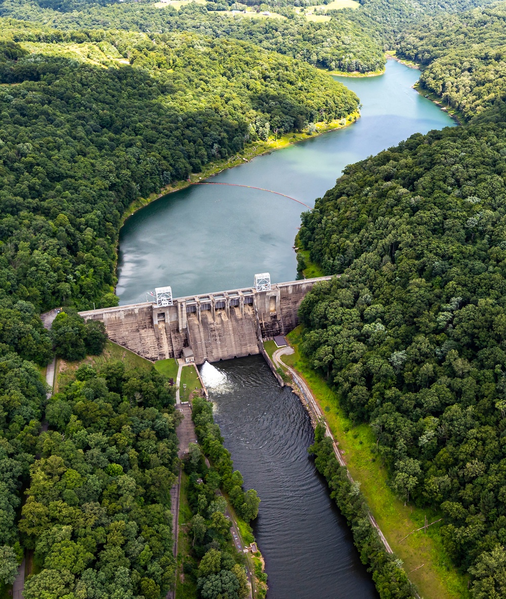 Helicopter flight over Pittsburgh District locks, dams, reservoirs