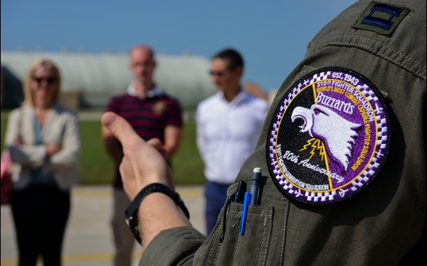 Belluno community leaders visit 31FW