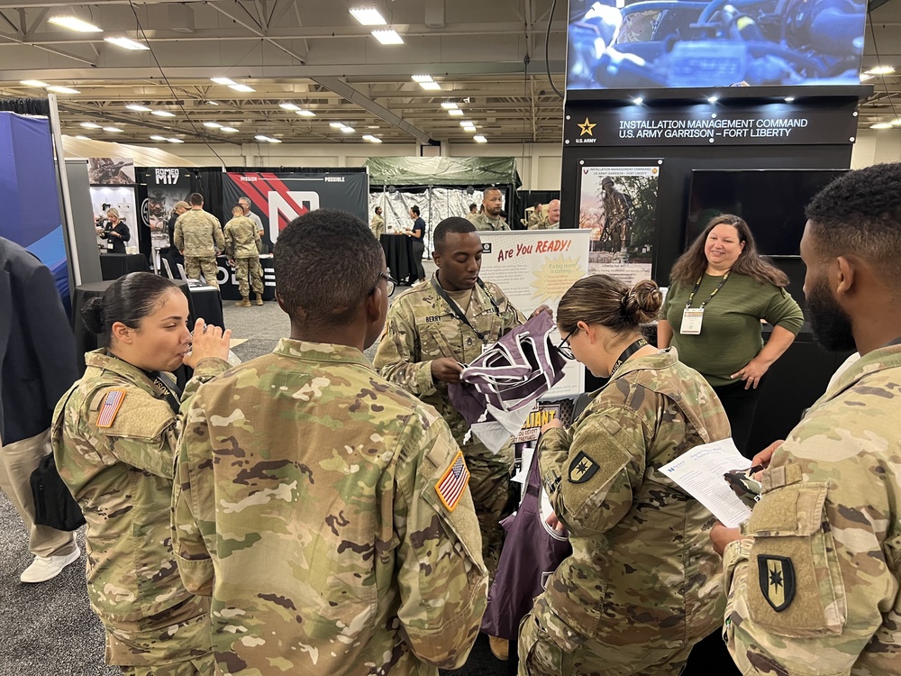 Fort Liberty Garrison connects with the community at AUSA Warfighter Summit