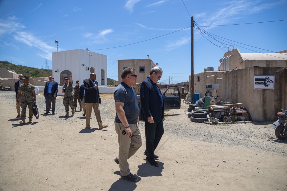 The 24th General Counsel of the Navy visits Camp Pendleton Marines