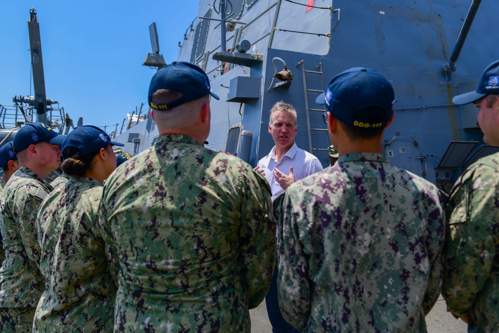 Under Secretary of The Navy Erik Raven tours USS Spruance (DDG 111)