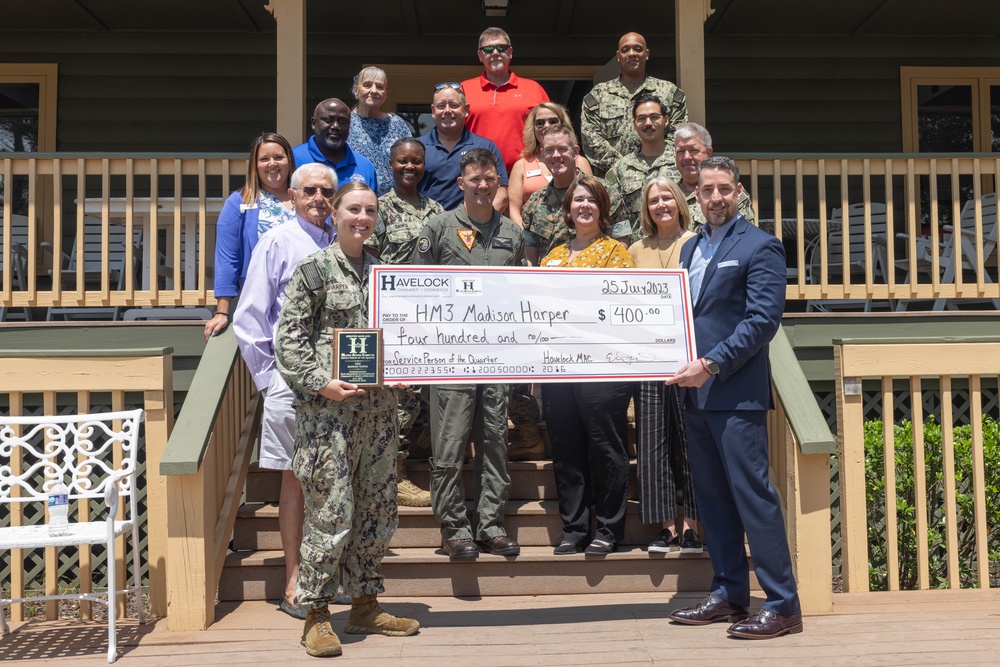 Havelock Military Affairs Committee honors Service Person of the Quarter
