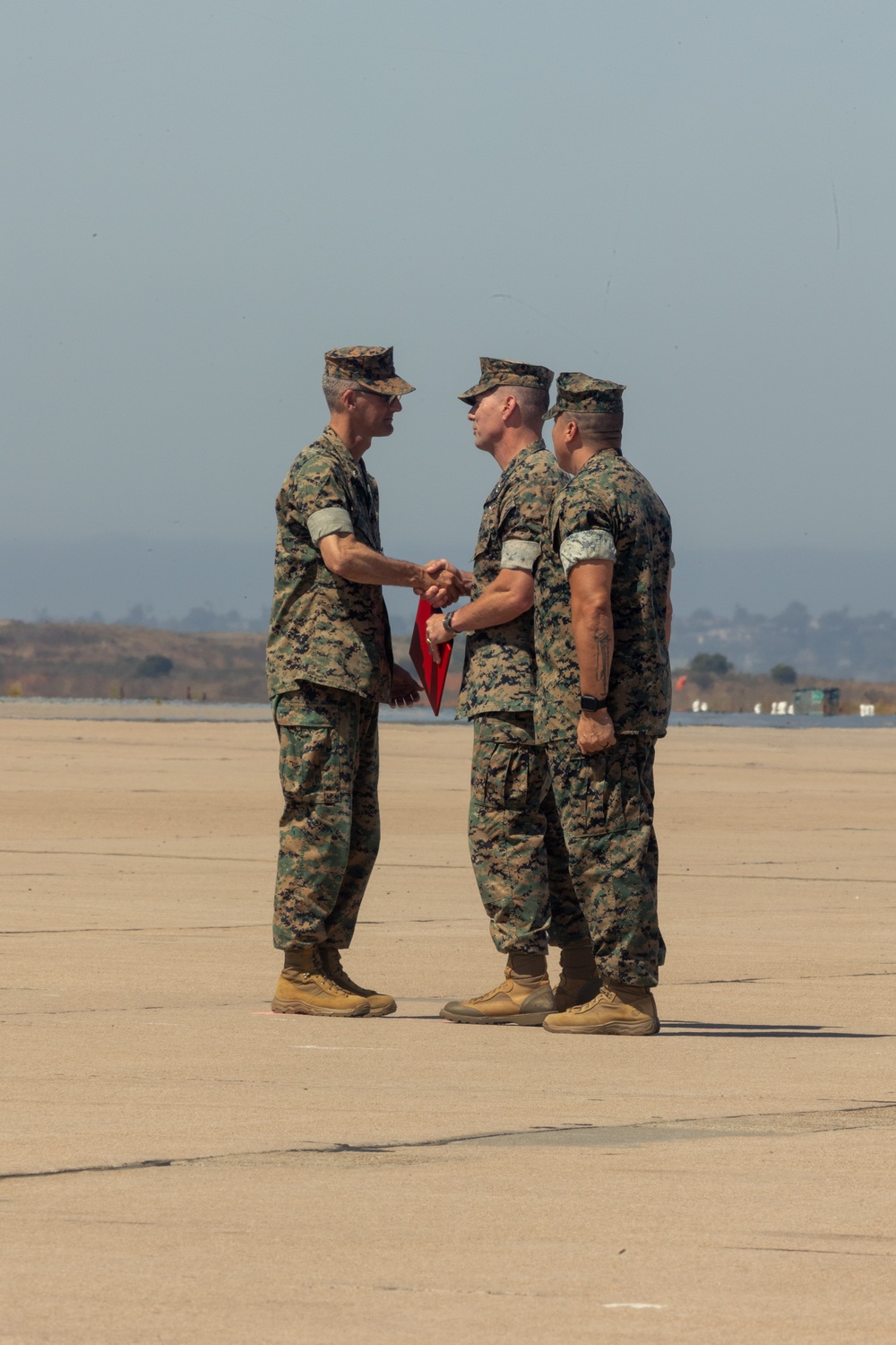 DVIDS - Images - Marine Aircraft Group 16 Change of Command [Image 6 of 11]