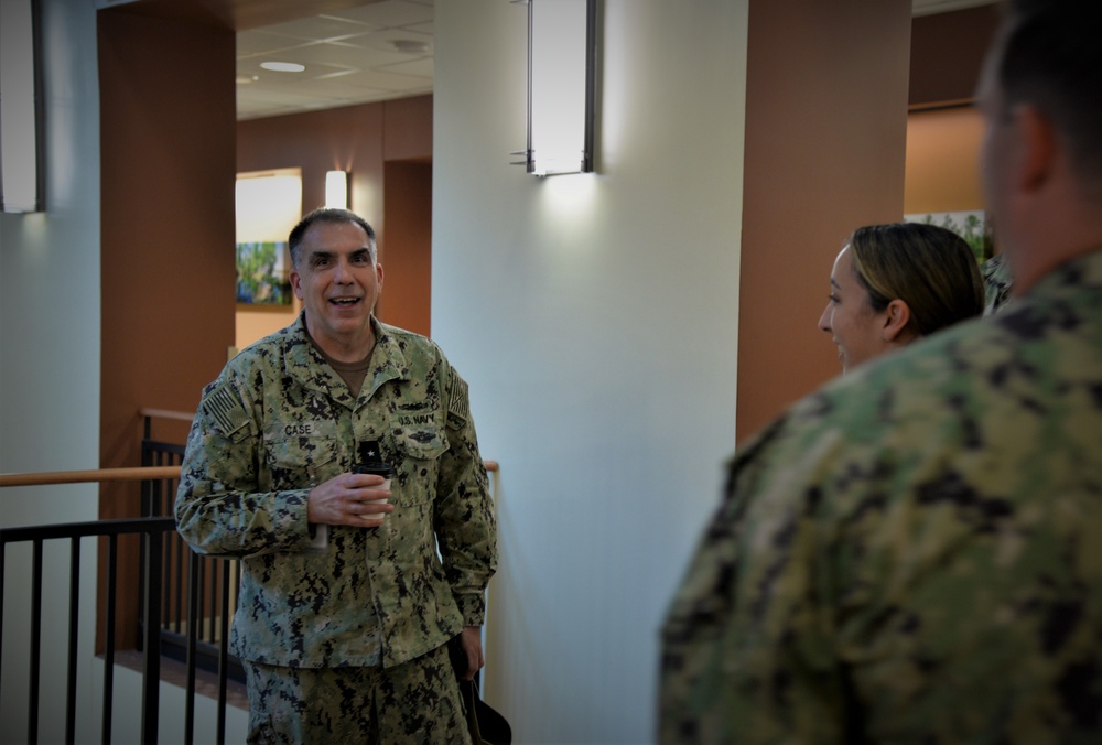 DVIDS - Images - NMFL Commander Visits NMRTC Charleston [Image 1 of 3]