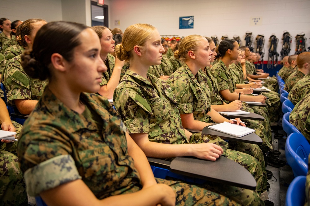 Navy Reserve Officer Training Corps (NROTC) Midshipman Candidates, New Student Indoctrination (NSI) Cycle 3 Basic Firefighting Class