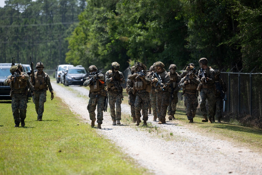 MARFORRES battalion conducts raid training during Exercise Raven