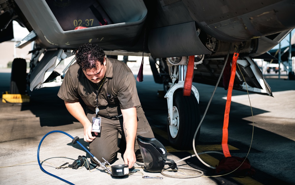 Tyndall's last F-22 Raptors