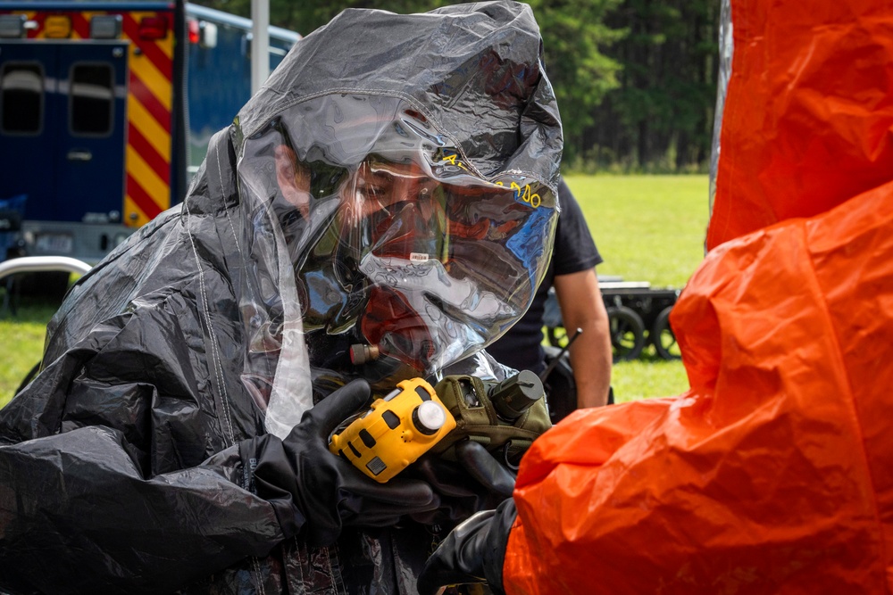 21st WMD-CST trains at NJ Task Force 1 Training Facility