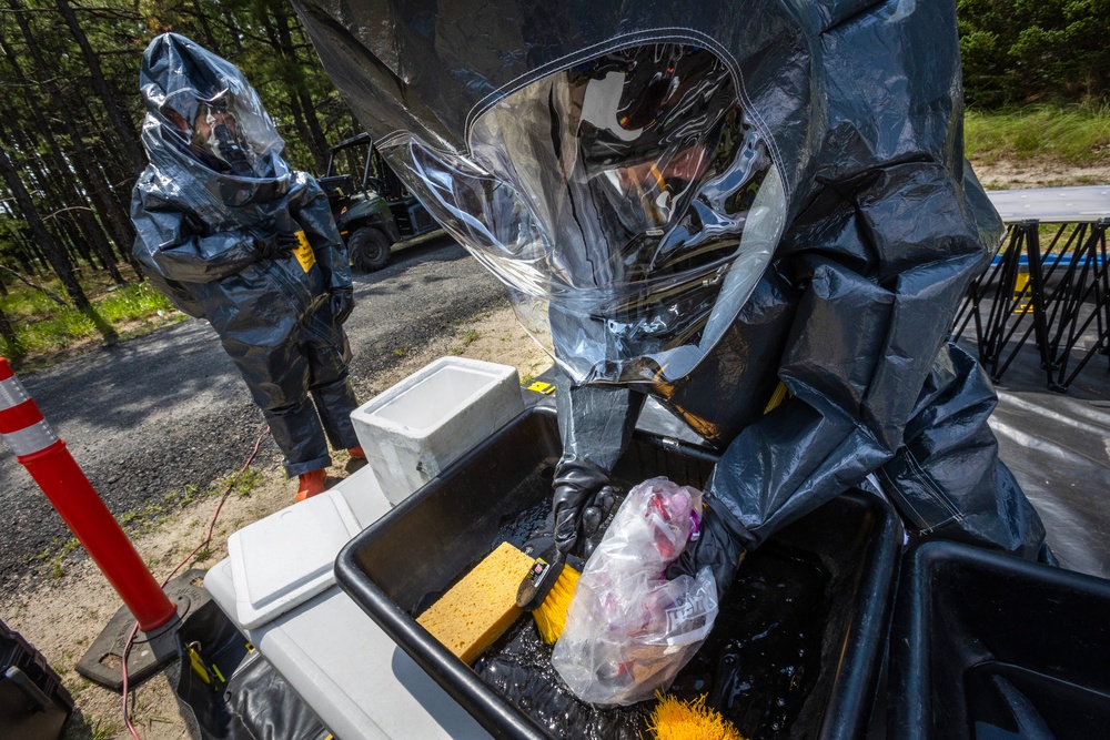 21st WMD-CST trains at NJ Task Force 1 Training Facility