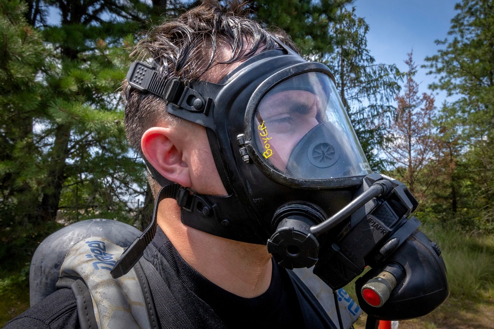 21st WMD-CST trains at NJ Task Force 1 Training Facility