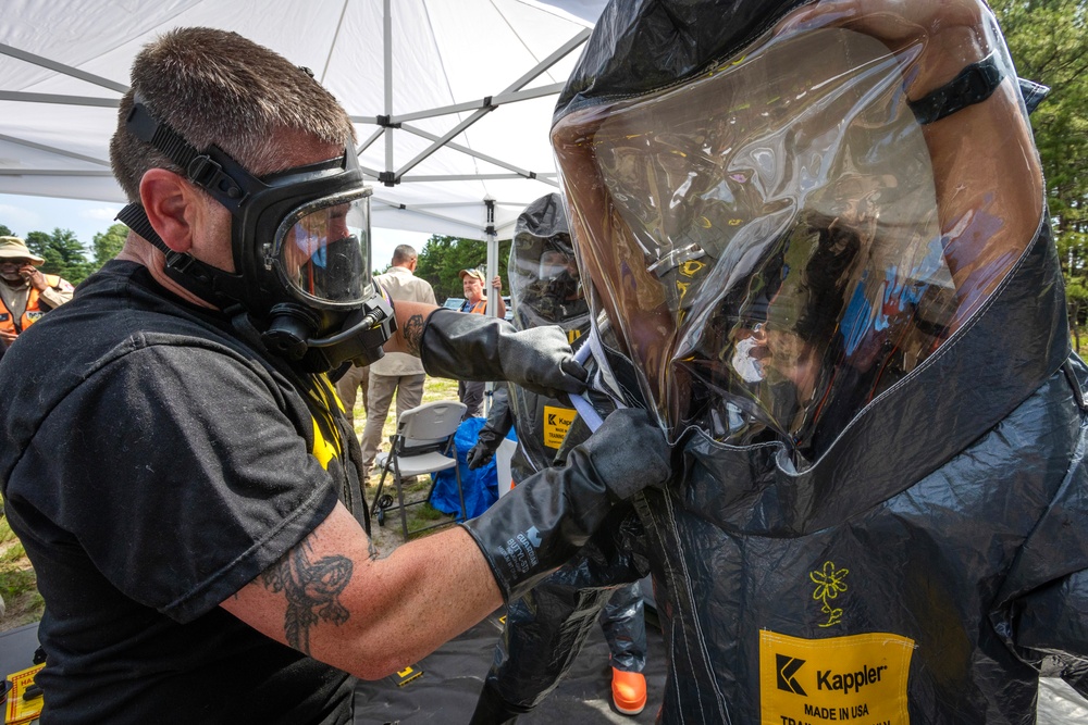 21st WMD-CST trains at NJ Task Force 1 Training Facility