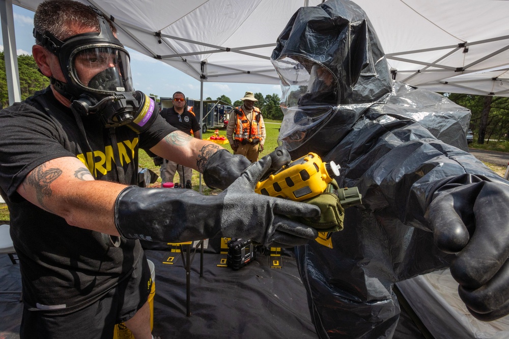 21st WMD-CST trains at NJ Task Force 1 Training Facility