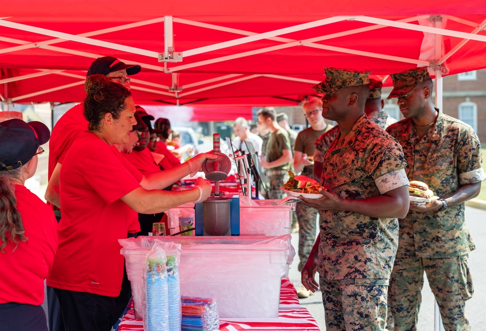 MCB Quantico Lunch on the Lawn