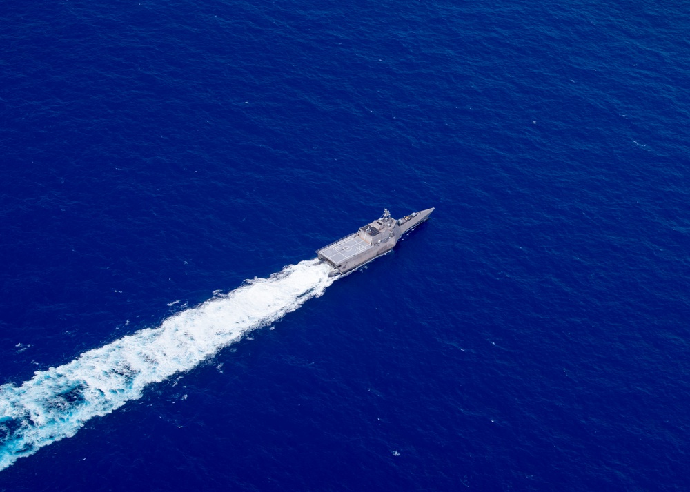 USS Manchester Conducts Flight Operations