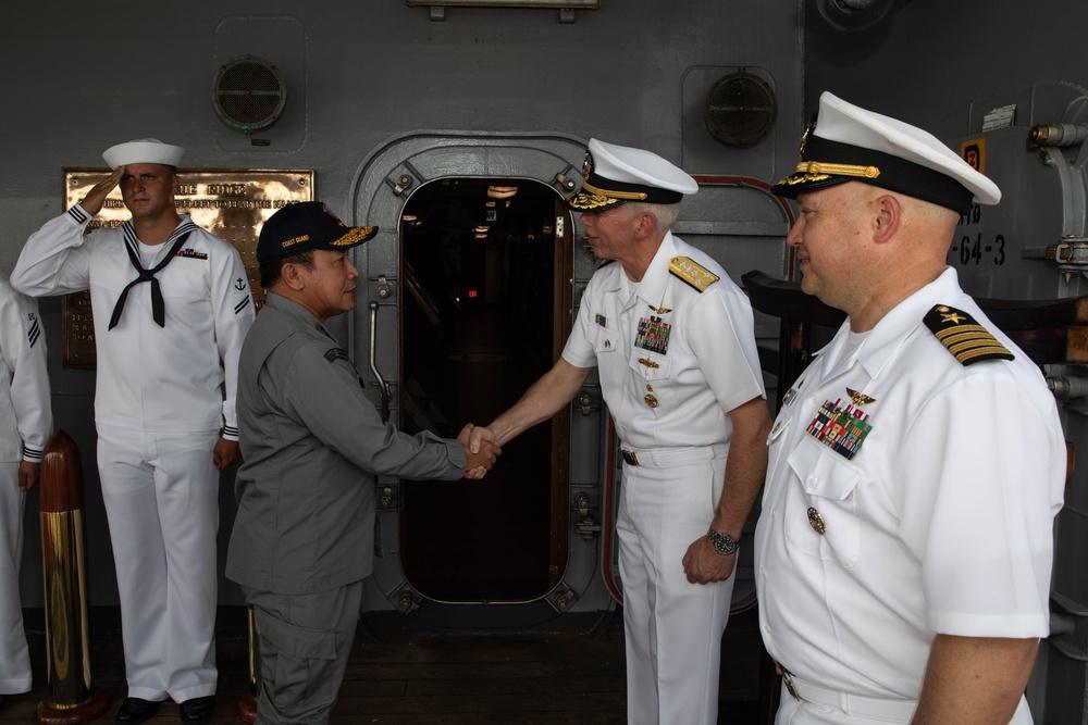 Commander, U.S. 7th Fleet Visits Jakarta, Indonesia