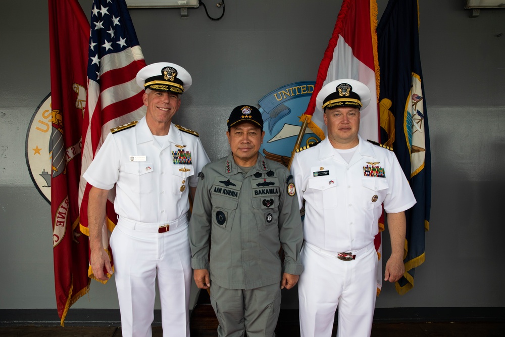 Commander, U.S. 7th Fleet Visits Jakarta, Indonesia