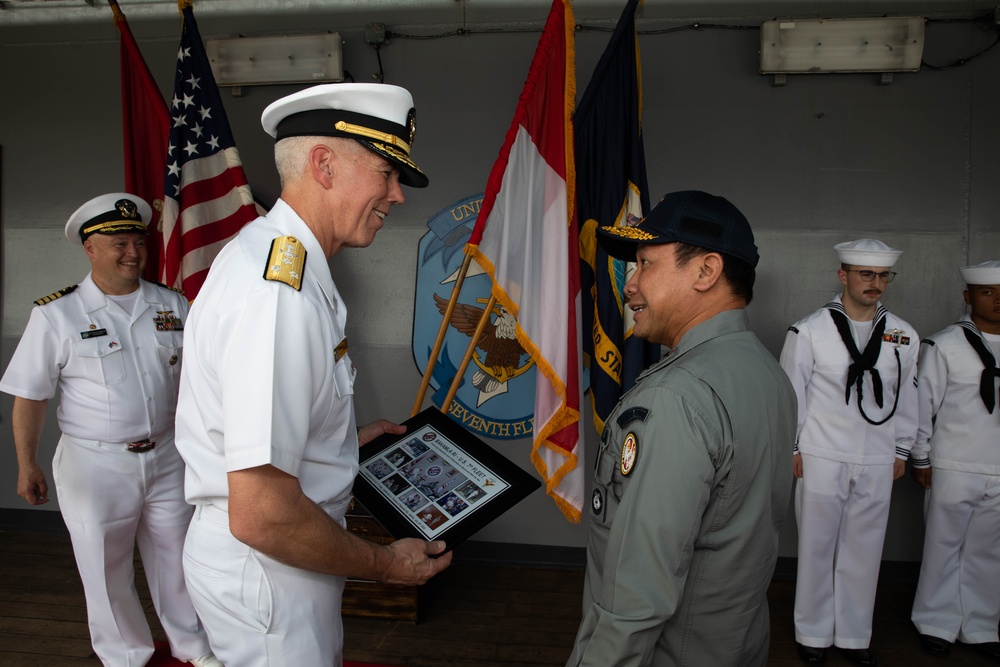 Commander, U.S. 7th Fleet Visits Jakarta, Indonesia