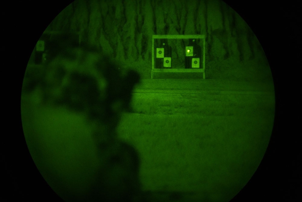 KMEP 23.3: U.S. Marines conduct low-light battlesight zero