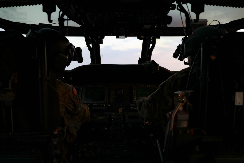 Kentucky Aviators Conduct Night Flight