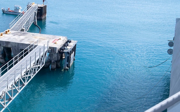 USS Manchester Departs Guam