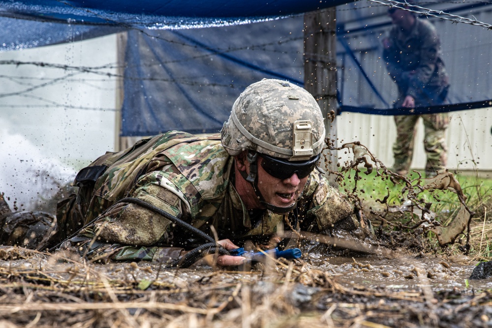 Soldiers Train for Medical Evacuations