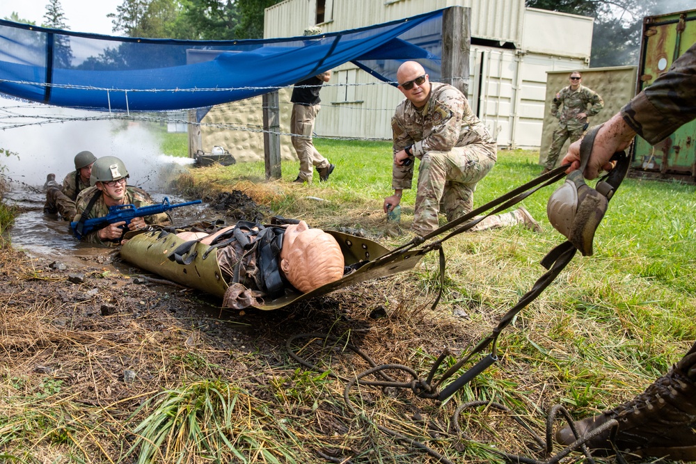 Soldiers Train for Medical Evacuations