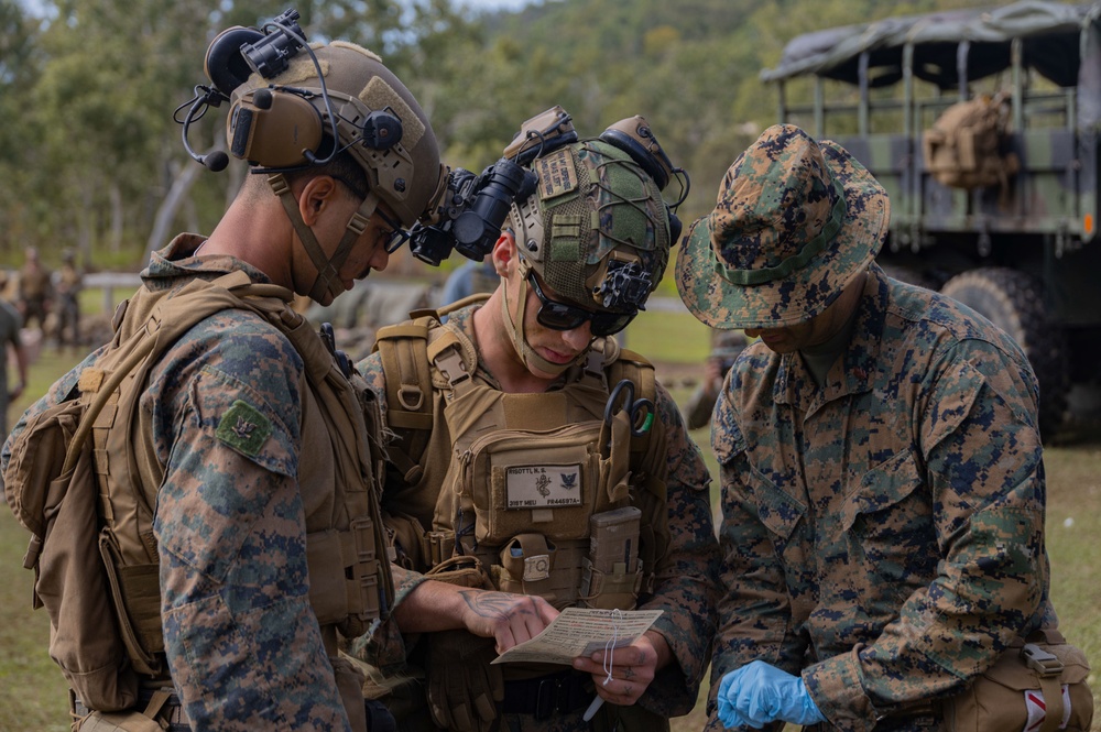 CLB 31 Conducts Medical Training During Talisman Sabre 23