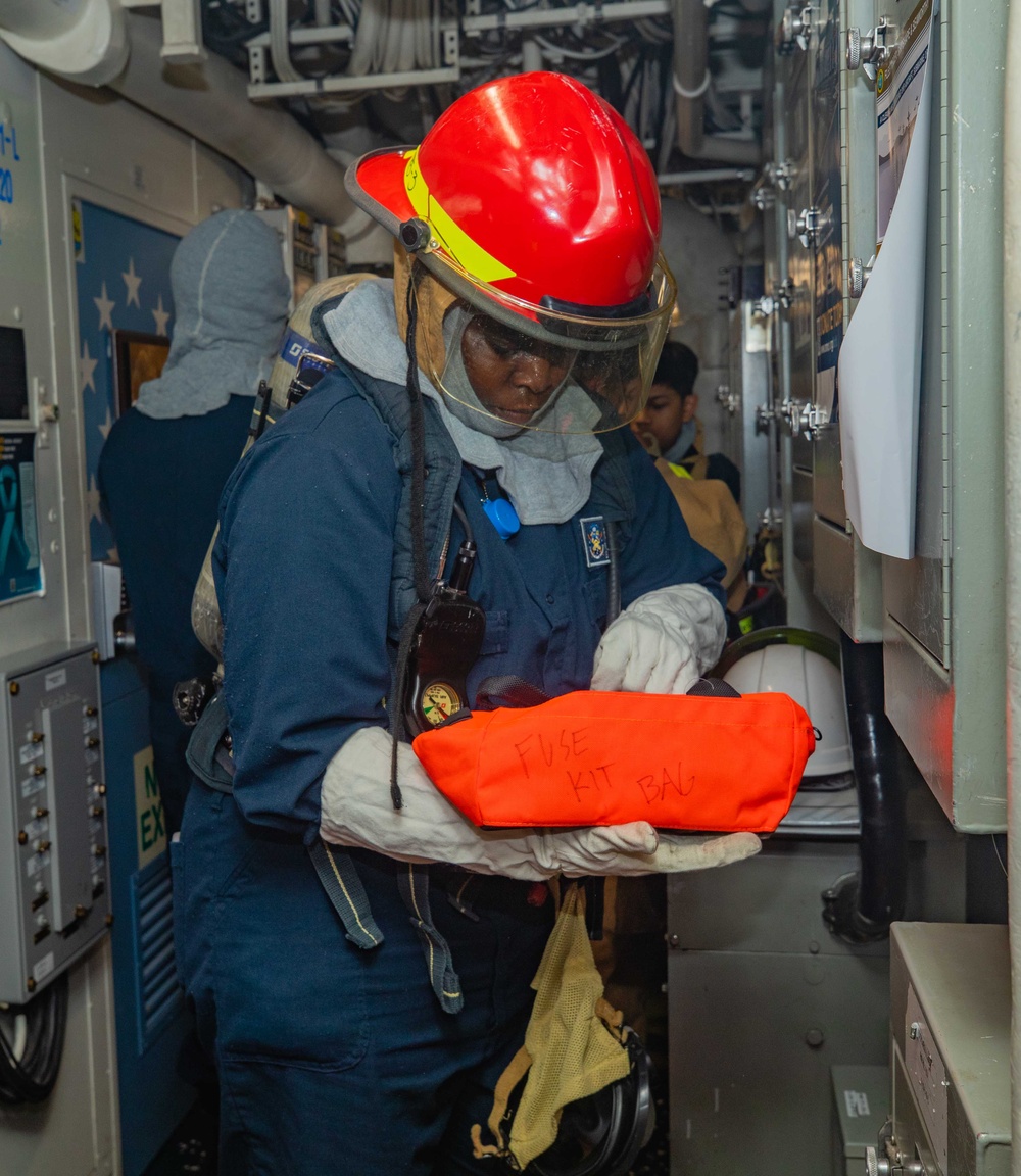 USS Howard (DDG 83) General Quarters