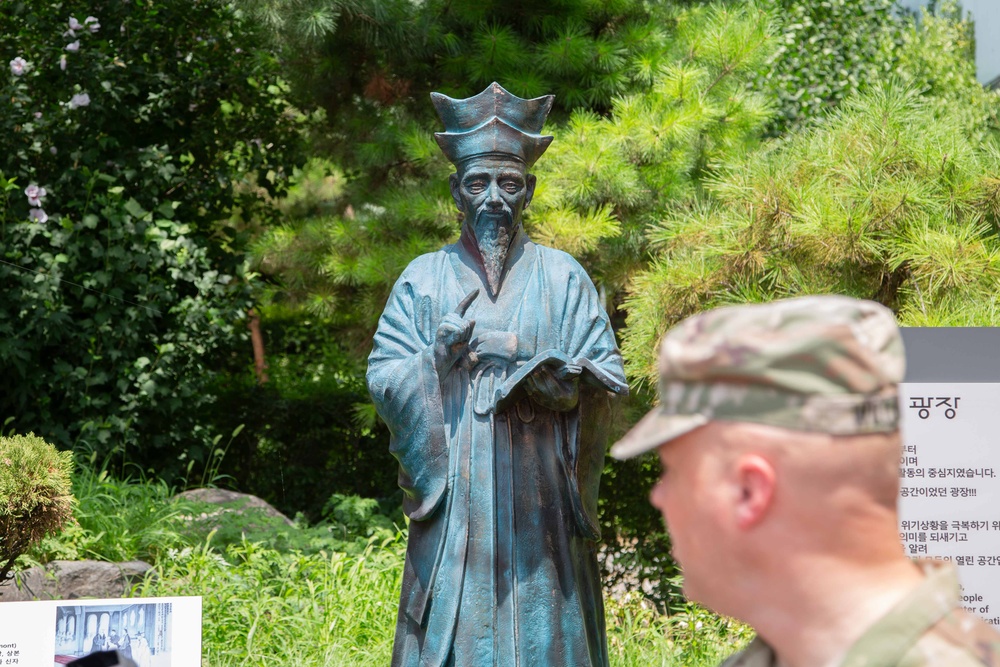 ROK-US Army chaplains partner for unit ministry training at Korean historic sites