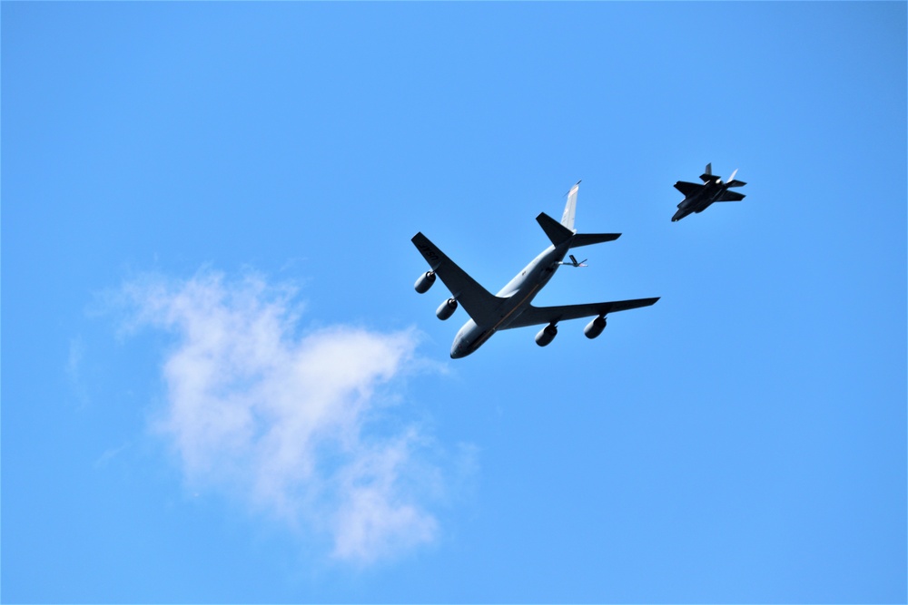 Wisconsin Air National Guard aircraft, crews conduct training practice in Fort McCoy airspace