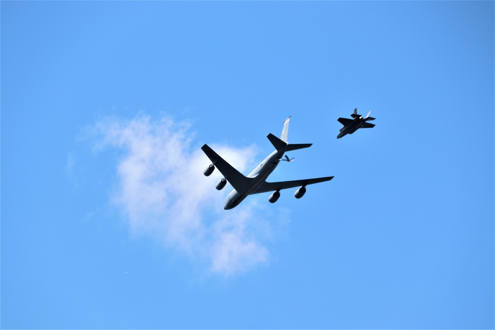 Wisconsin Air National Guard aircraft, crews conduct training practice in Fort McCoy airspace