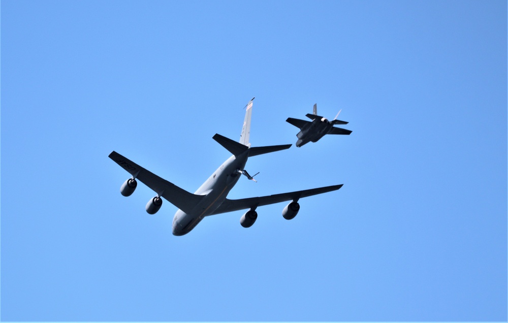 Wisconsin Air National Guard aircraft, crews conduct training practice in Fort McCoy airspace