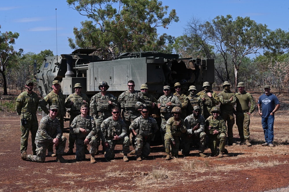 Australian Army and U.S. Army conduct joint HIMARS live-fire demonstration