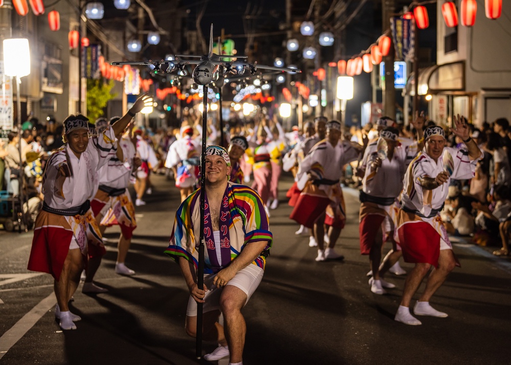 NAF Atsugi and Atsugi JMSDF Leaders Perform in the 2023 Awa Odori Festival