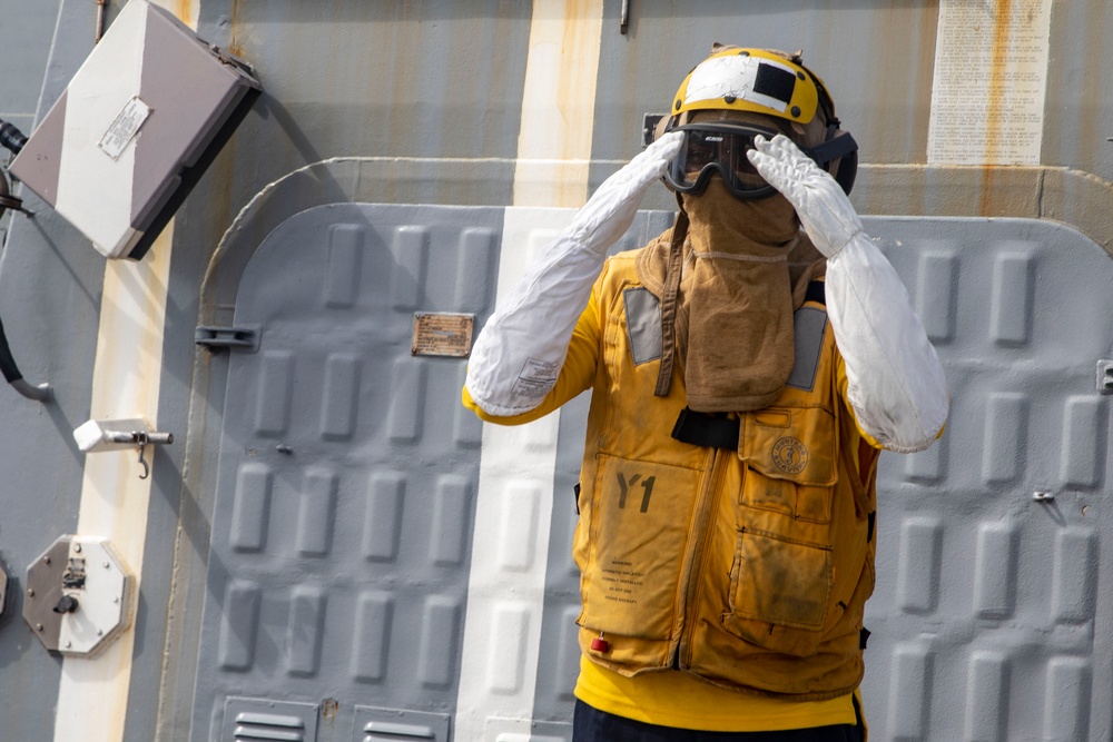 Sailors Conduct Crash and Salvage Drill Aboard USS John Finn (DDG 113)