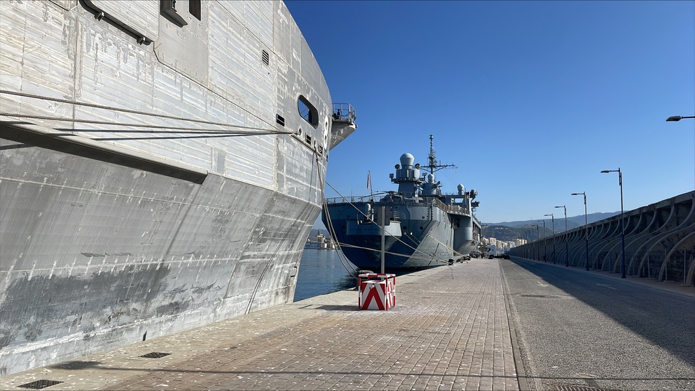 USNS YUMA AND USS MOUNT WHITNEY PIERSIDE MALAGA