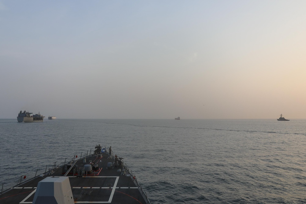 USS Thomas Hudner, USS McFaul Patrol Strait of Hormuz