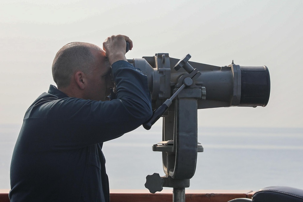 USS Thomas Hudner Patrols Strait of Hormuz