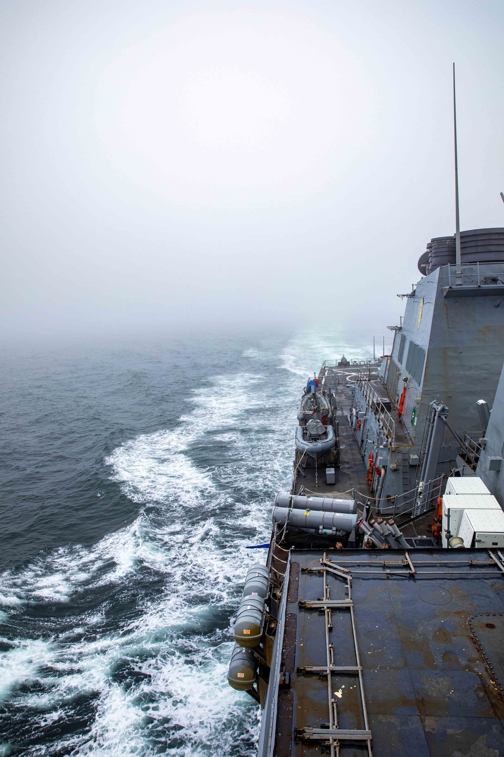 USS Benfold Conducts Routine Operations