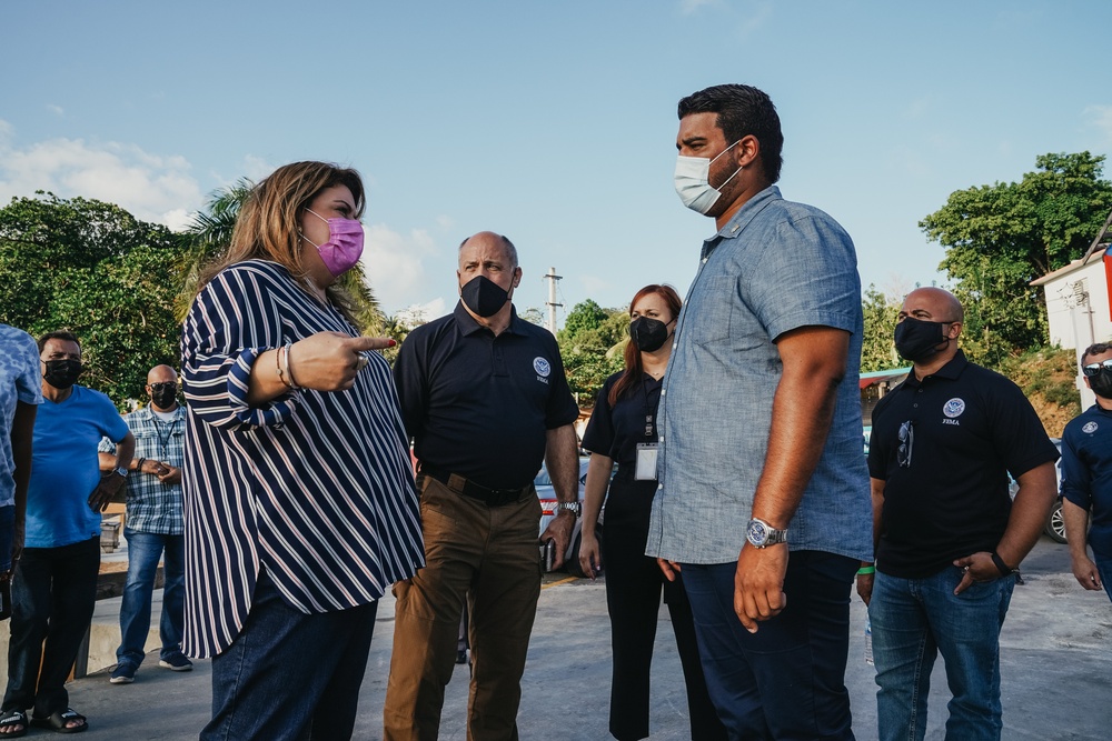 Jenniffer González-Colón and FEMA Officials Inspects $22M Rebuilding in Maunabo, Discusses $29M CDT Reconstruction with Mayor and Officials